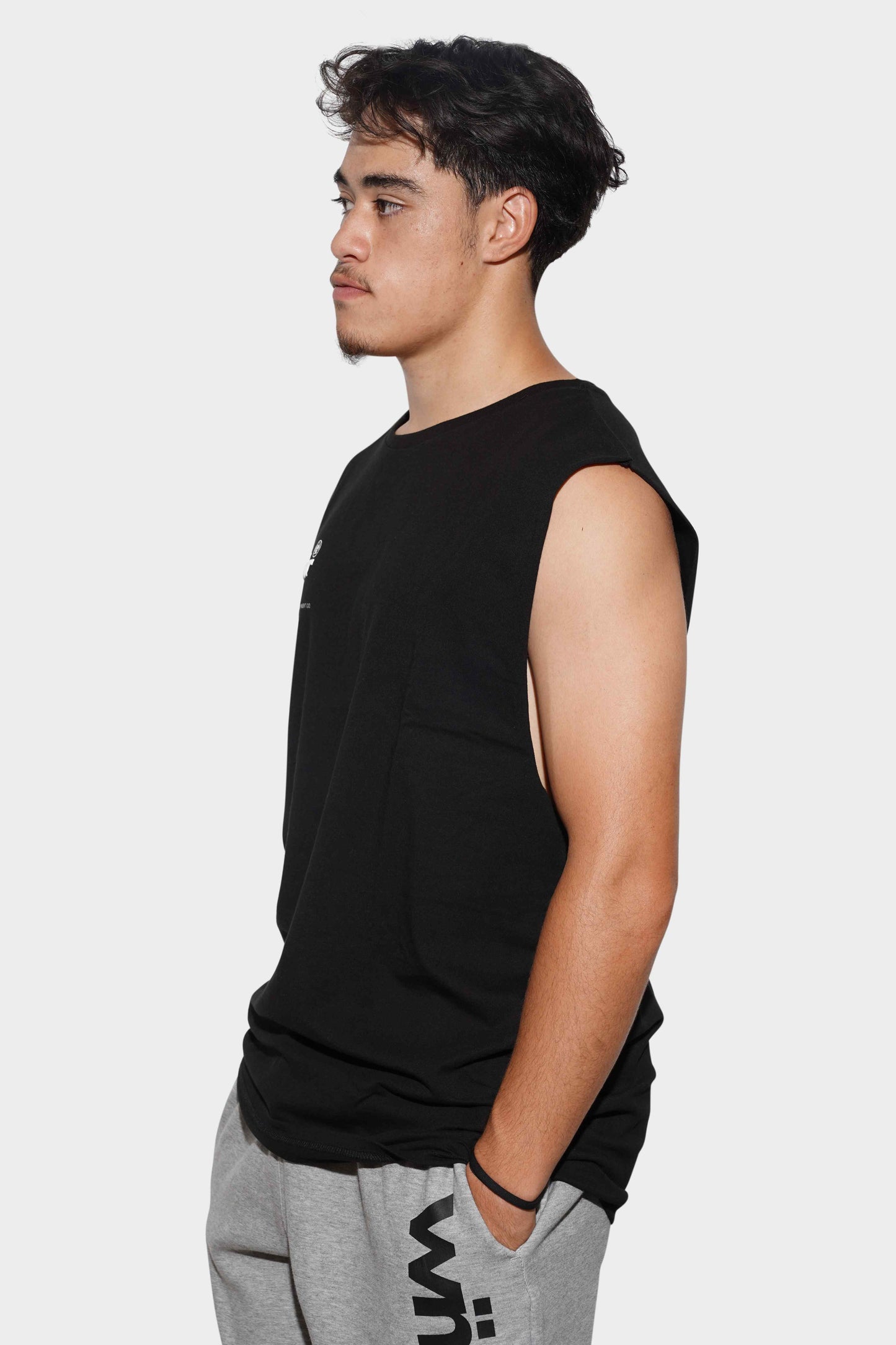 WNDRR Illegible Muscle Top Black