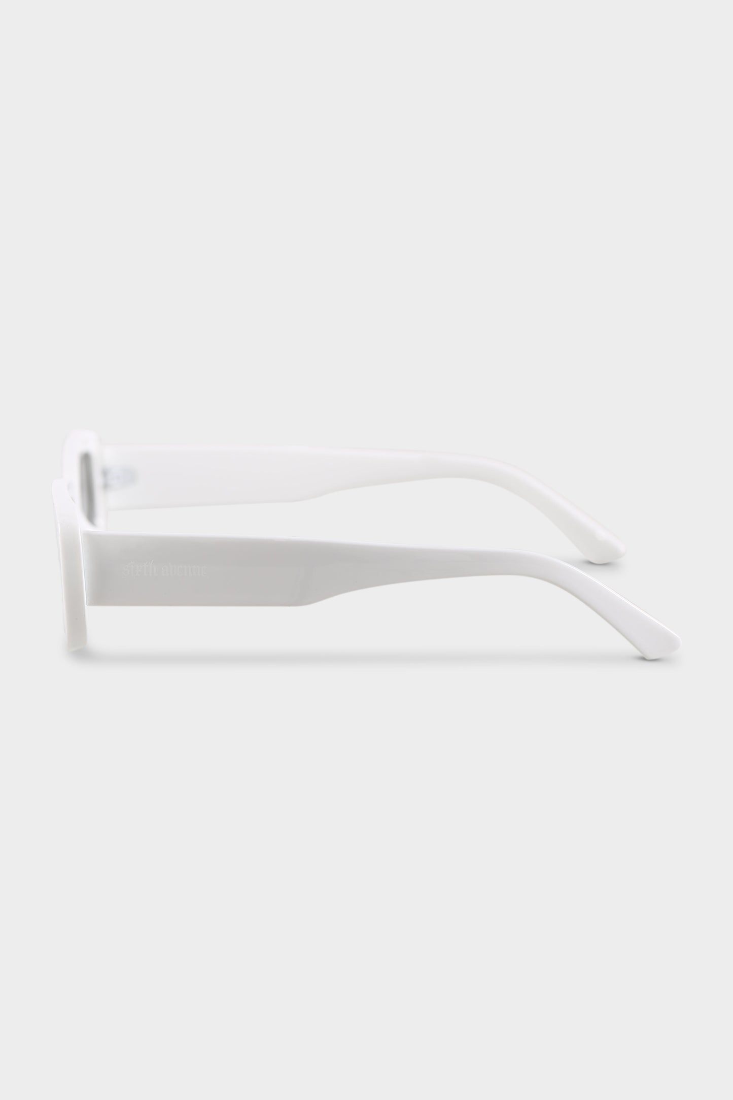 Sixth Avenue Sunglasses White Arctic