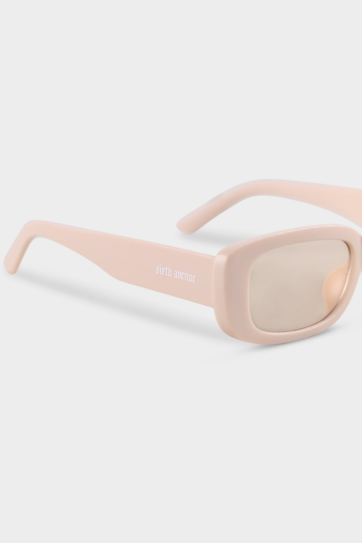 Sixth Avenue Sunglasses Cream