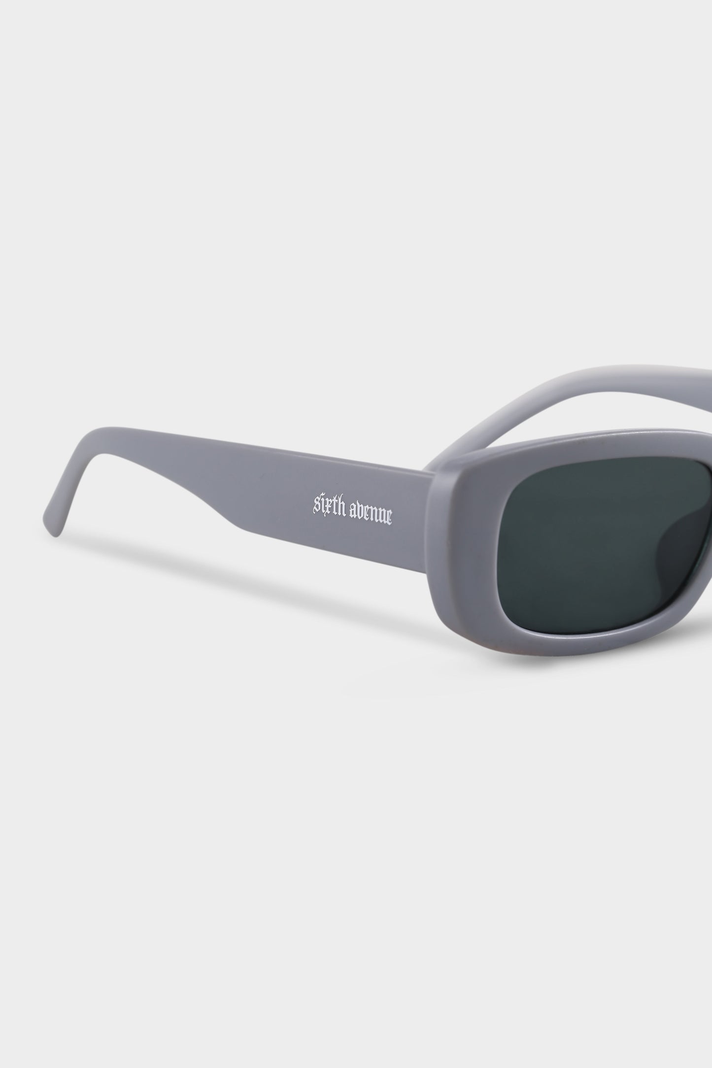 Sixth Avenue Sunglasses Gunmetal Grey